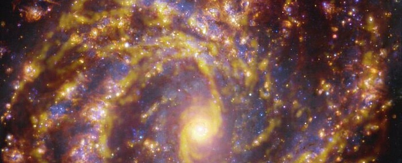 Nove slike prekrasnih obližnjih galaksija